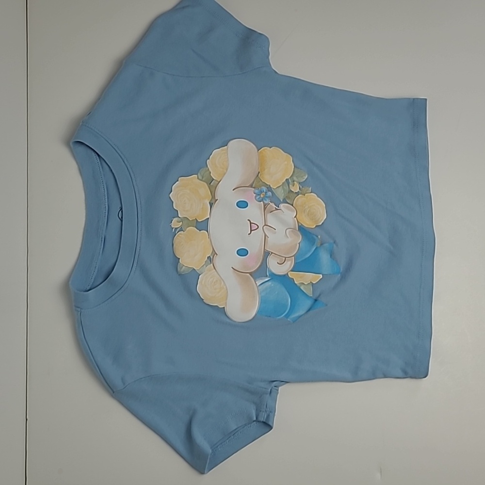 CINNAMOROLL BY SANRIO BABY BLUE ROSE GRAPHIC BABY TEE HOT TOPIC MEDIUM JUNIORS